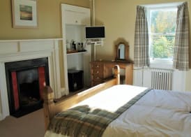 Tirindrish House B&B 3
