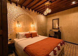 Golden Riad 5