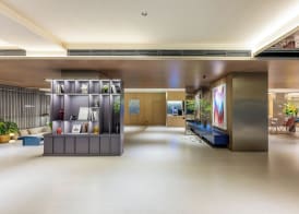 Holiday Inn Express Shanghai Jing'an Temple by IHG 2
