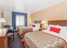 Baymont by Wyndham Waukesha 5