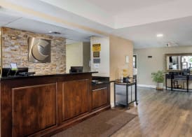 Comfort Suites Tulare Sequoia Gateway 2