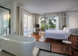 Villa Nalinnadda Petite Hotel & Spa, Adults Only 3