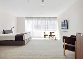 Abode Phillip 4
