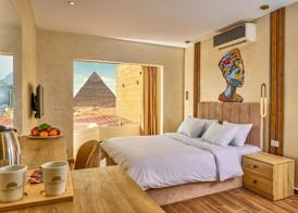 Cleopatra Tower Pyramids Hotel 5