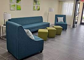Days Inn by Wyndham Grayson 4