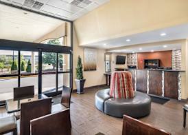 Best Western Green Tree Inn 2