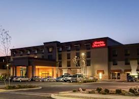 Hampton Inn & Suites Astoria 5