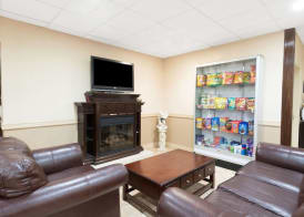Super 8 by Wyndham Cambridge/Kitchener/Waterloo Area 2