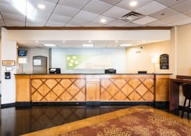 Holiday Inn SOUTH PLAINFIELD-PISCATAWAY by IHG 2
