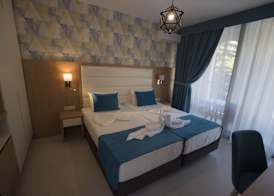 Hotel SPICH Biserna Obala Čanj 3