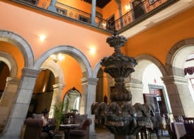 Hotel Morales Historical & Colonial Downtown Core 2