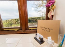 Cosy Snug Room with En-Suite - Near Lyme Regis - Private Balcony with Sunset Views - Free Parking & WiFi - Tea Room opposite serving local produce 2