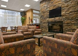 Best Western Plus Chateau Inn Sylvan Lake 2