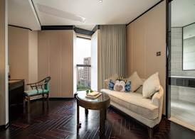 voco Hangzhou Binjiang Minghao by IHG 5