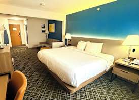 Comfort Inn & Suites Wisconsin Dells - Renovated in 2026 4