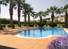 Villa Laura Residence Hotel Apartments & Studios 2