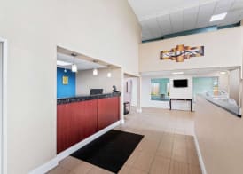 Best Western Airport Inn 3
