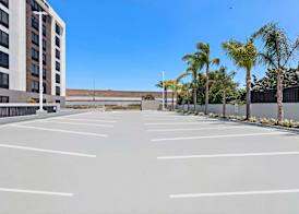 Hampton Inn by Hilton Los Angeles Airport 5