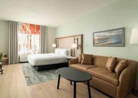 Fairfield Inn and Suites Jacksonville Beach 5