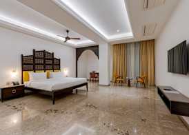 Highland Club 4