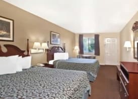 Days Inn by Wyndham Kerrville 4