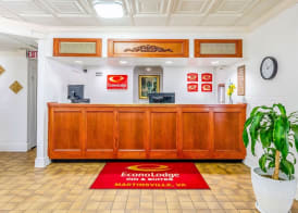 Econo Lodge Martinsville 3
