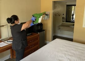 Days Inn by Wyndham Asheville West 5