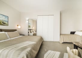 Garda Room 5