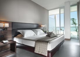 Waldorf Suite Hotel 4