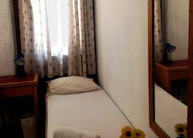 Momo's - Hostel 3