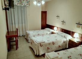 Hostal Mayo 4