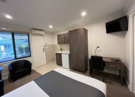 Ryley Motor Inn 4