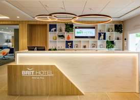 Brit Hotel Piscine & Spa - Fougères 3