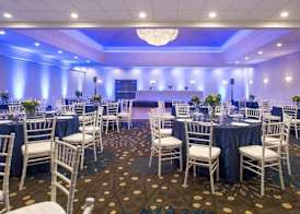 FairBridge Hotel by Concord Plaza 3