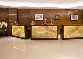 Kutabex Beachfront Hotel 5