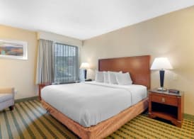 Best Western North Roanoke 5
