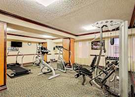 Baymont by Wyndham Kalamazoo East 4
