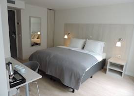 Adam Suites Hotel 4