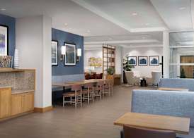 Hyatt Place Boulder Pearl Street - Newly Renovated 4