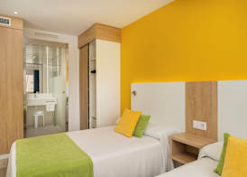 Aparthotel Acuasol 5
