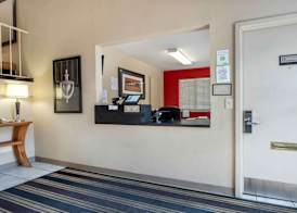 MainStay Suites Indianapolis Northwest - College Park 3