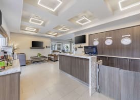 Best Western Canoga Park Motor Inn 3