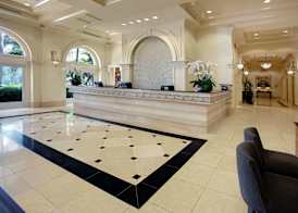 Hilton Naples 2