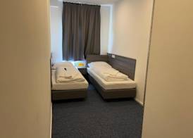 Hotel City Meetpoint 3