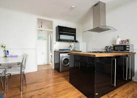 Charming London Apartment Near Hyde Park 4