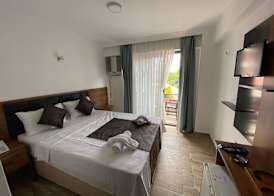 ATAŞ AQUA OTEL AVŞA 4