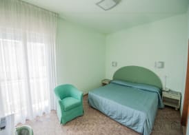 Alba Hotel 5