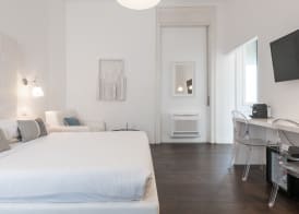 PLEY Cagliari Boutique Suites 2