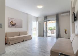 Cape Blue Suites 4