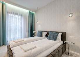 Live & Travel Apartments Number 1 3